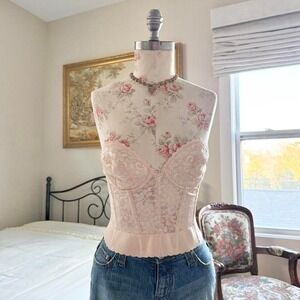 lace corset top

Y2K blush lace corset bustier top Carnial 34C